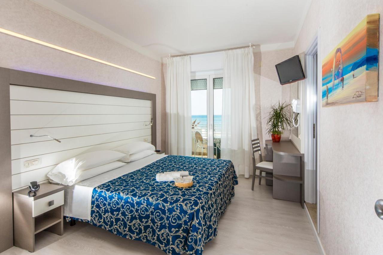 ריצ'יונה Hotel Record מראה חיצוני תמונה