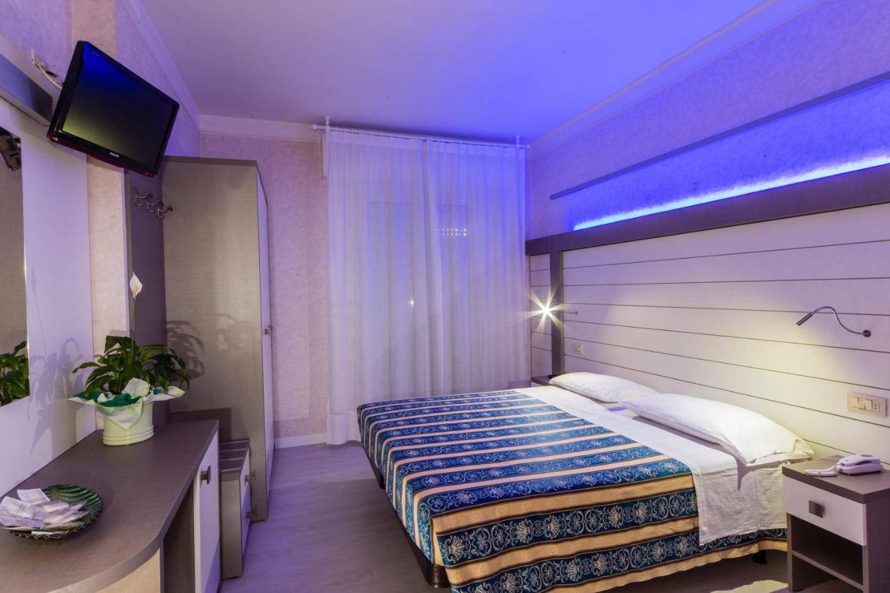 ריצ'יונה Hotel Record מראה חיצוני תמונה