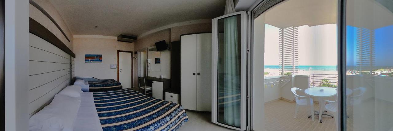 ריצ'יונה Hotel Record מראה חיצוני תמונה