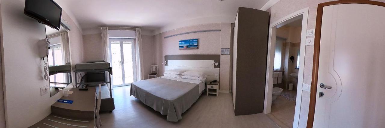 ריצ'יונה Hotel Record מראה חיצוני תמונה