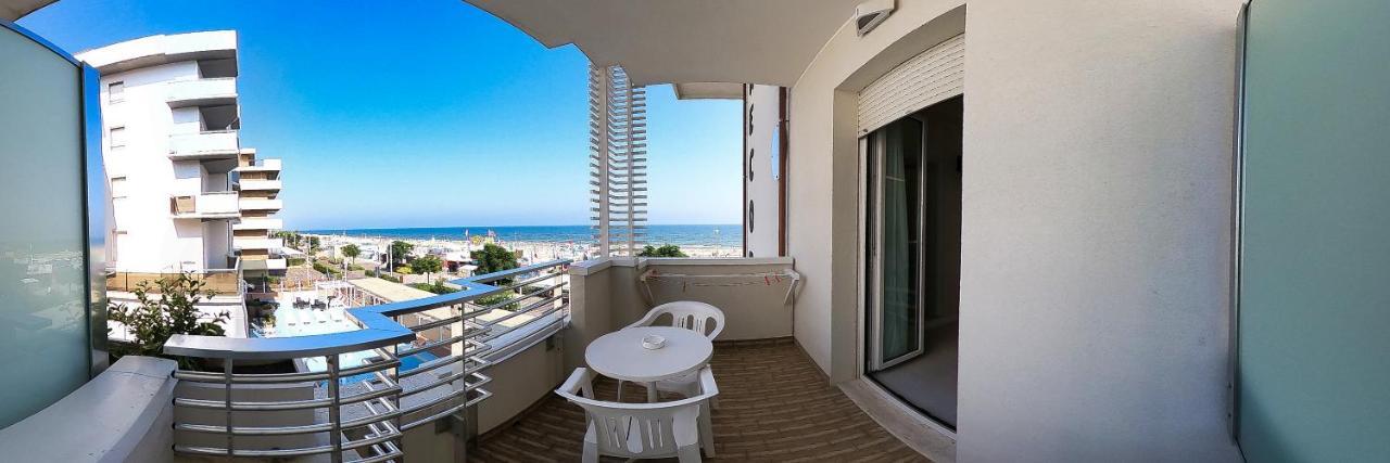 ריצ'יונה Hotel Record מראה חיצוני תמונה